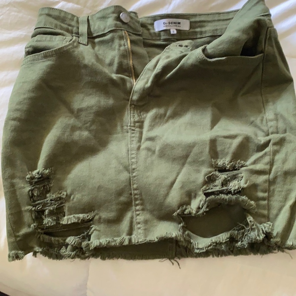 O2 Denim Green Skirt - Picture 4 of 5